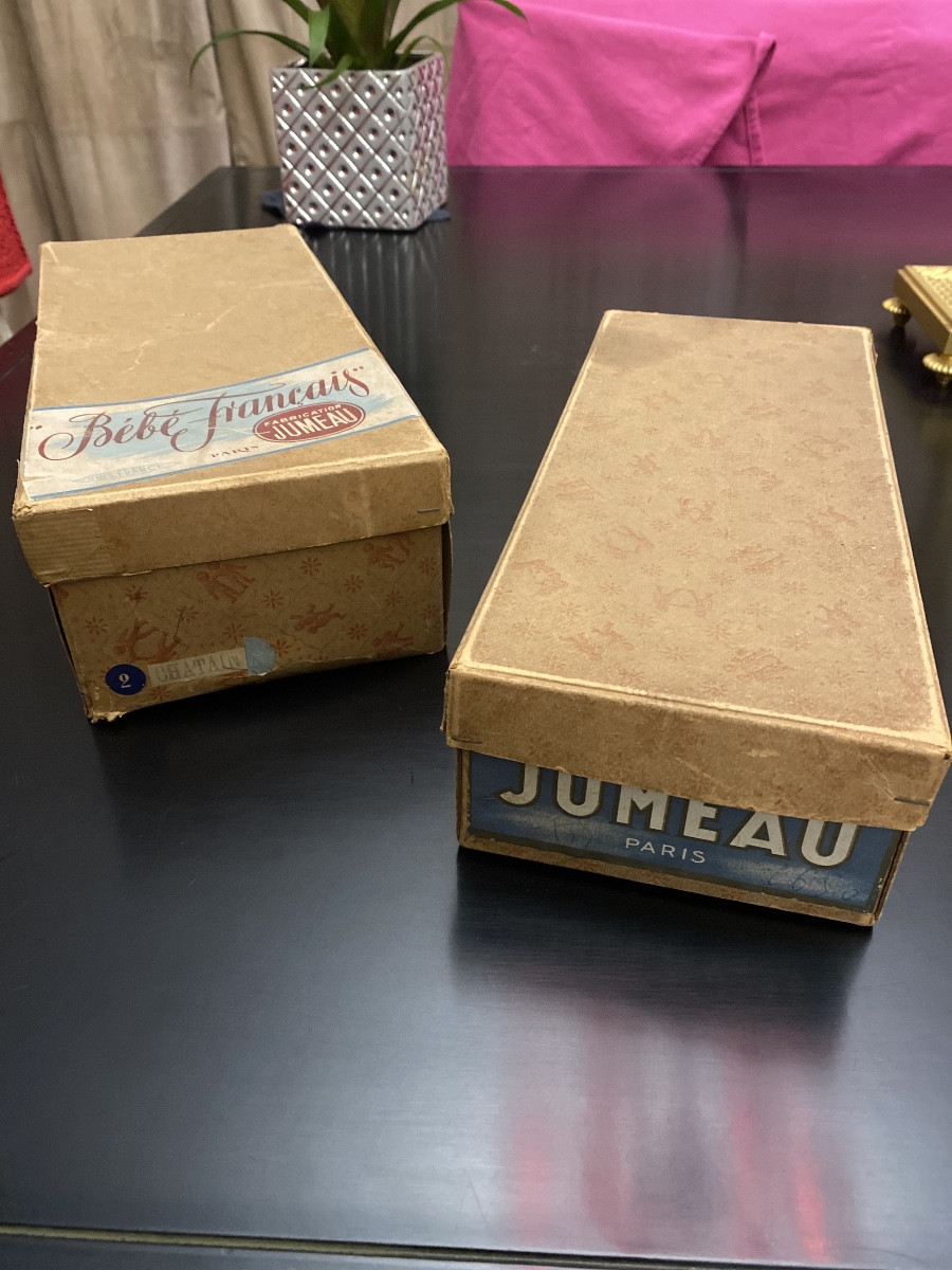 2 Belles Boites de Poupées Jumeau taille 2 