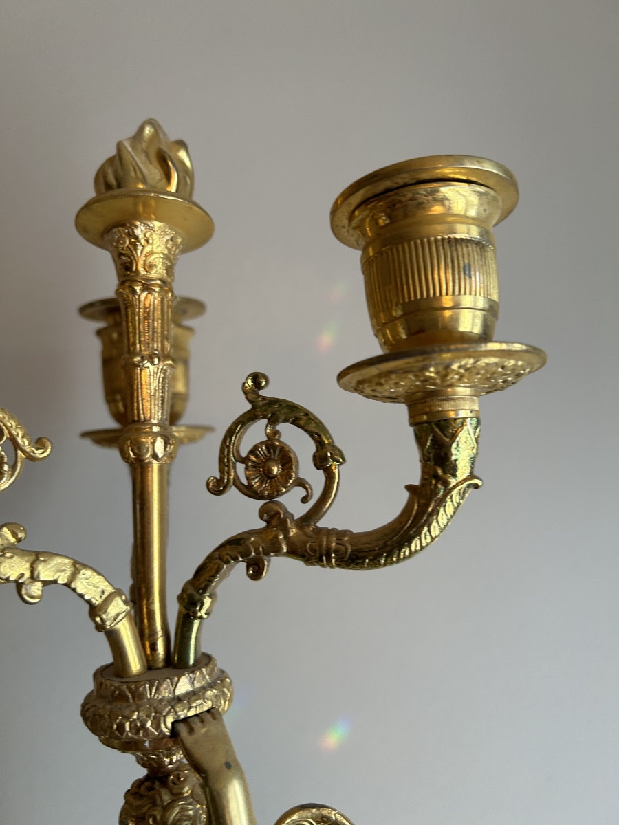 Paire de chandelier aux Amours Ailés en bronze doré -photo-6
