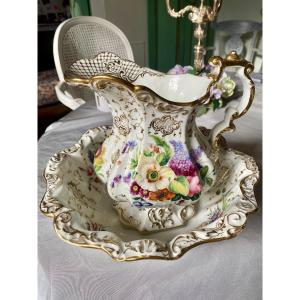 Ensemble de Toilette en porcelaine de Paris d époque Napoleon III