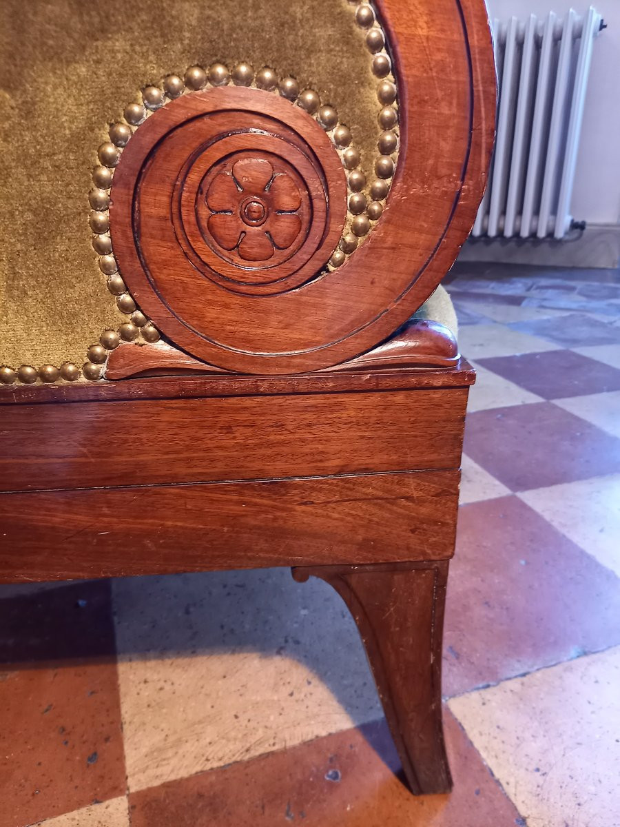 Petit canapé en acajou et placage d’acajou d’époque Empire par Bellangé ou les frères Jacob-photo-2