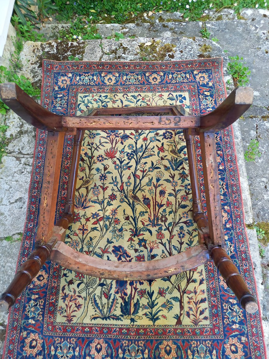 Fauteuil provenant du château de Neuilly, d’après un modèle de Jacob-Desmalter, vers 1804-1815-photo-3