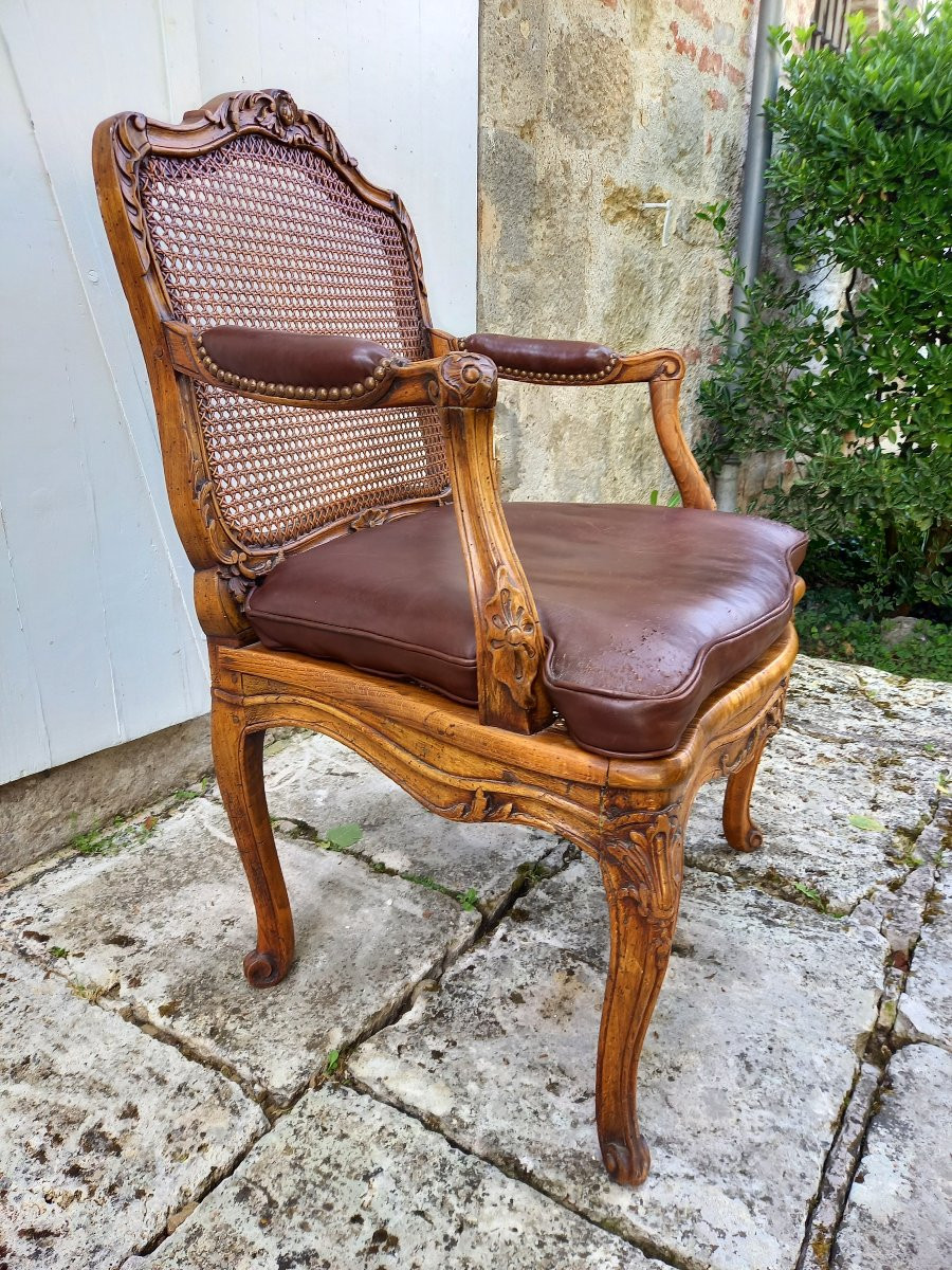 Beau fauteuil d’époque Louis XV à fond de canne attribué à Louis ou Michel Cresson-photo-3