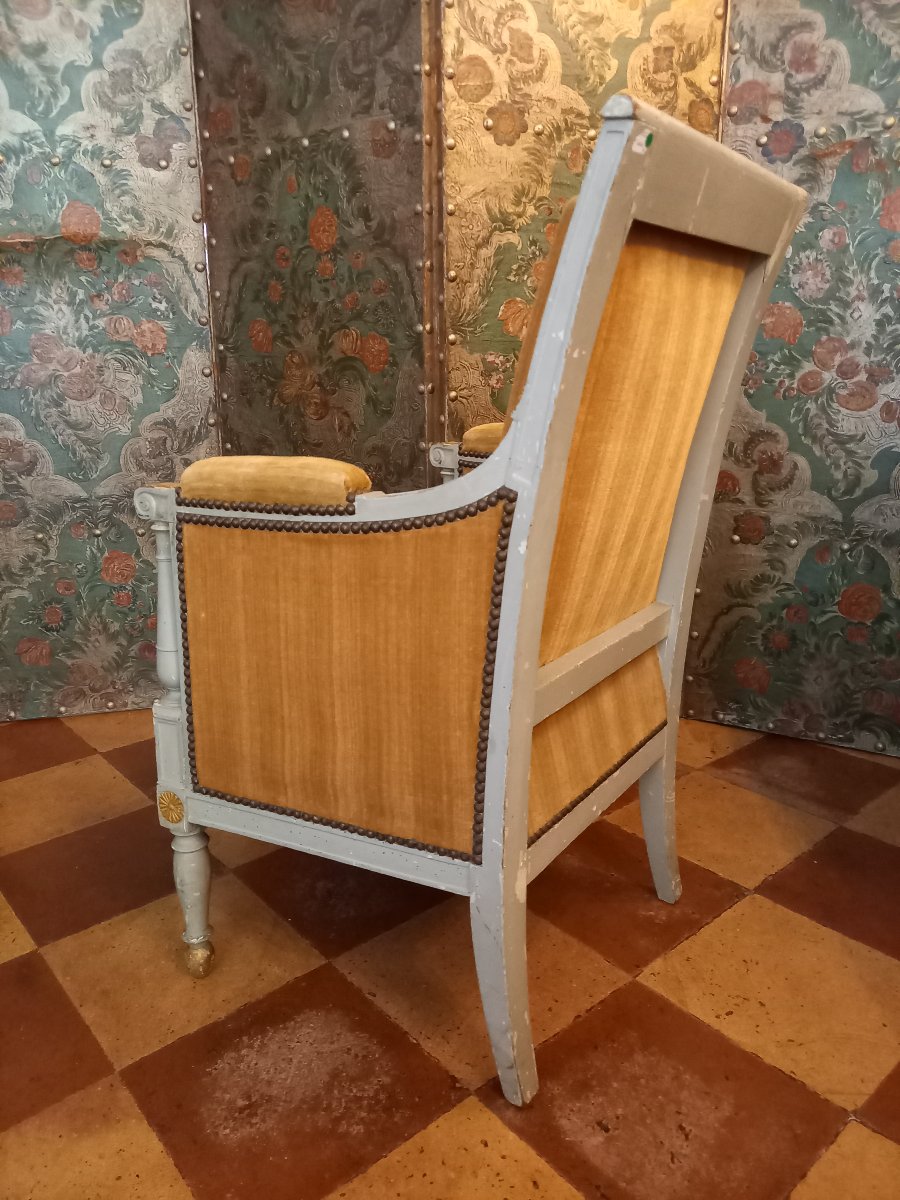 A Comfortable, Molded And Carved Wingback Chair, Reupholstered In Gray And Gold, From The Directoire-consulat Period-photo-2
