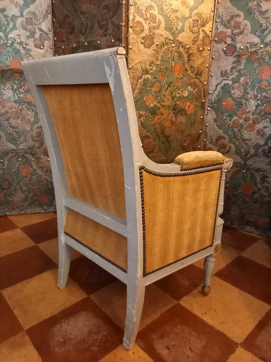 A Comfortable, Molded And Carved Wingback Chair, Reupholstered In Gray And Gold, From The Directoire-consulat Period-photo-4