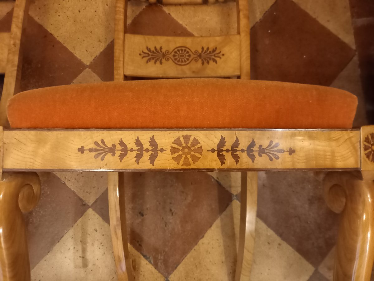 Élégante et rare paire de chaises d’époque Charles X en érable incrusté d'amarante-photo-4