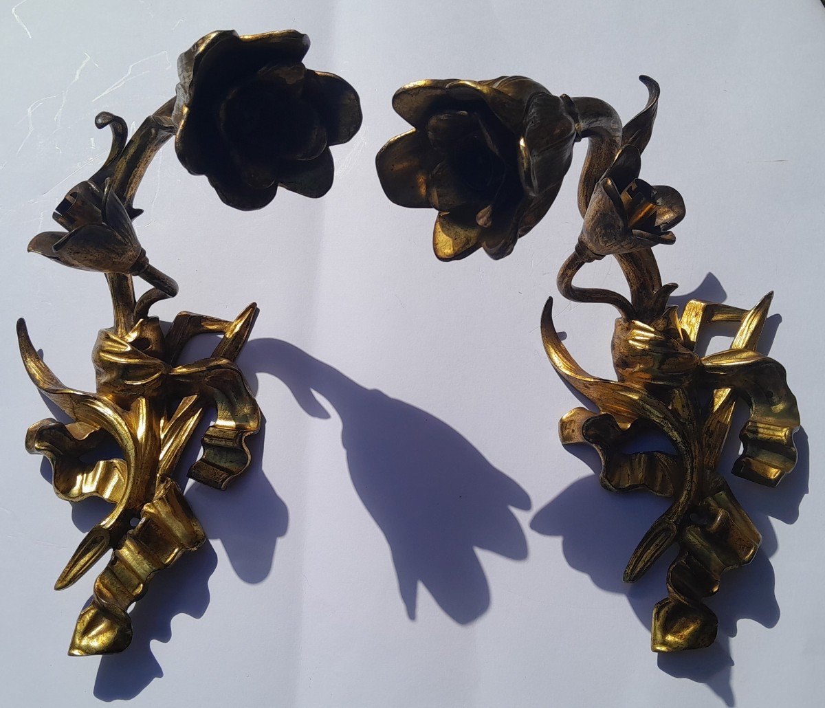Pair Of Art Nouveau Floral Sconces In Gilt Bronze - "tulips"-photo-1