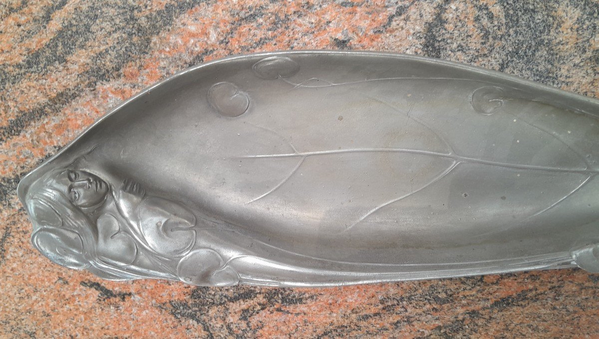 Art Nouveau Tray In Pewter - Urania-photo-4