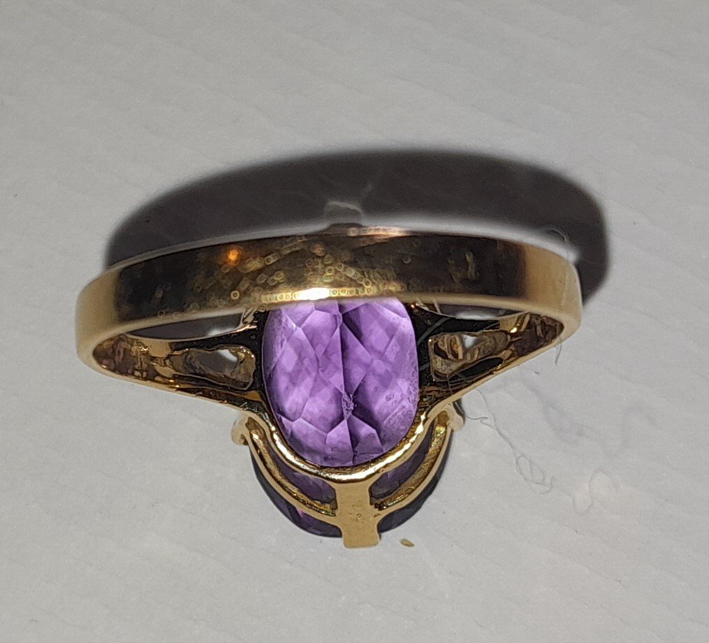 Yellow Gold Ring With Amethyst-photo-1
