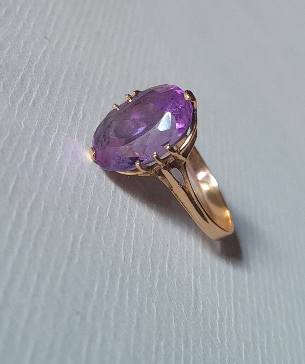 Yellow Gold Ring With Amethyst