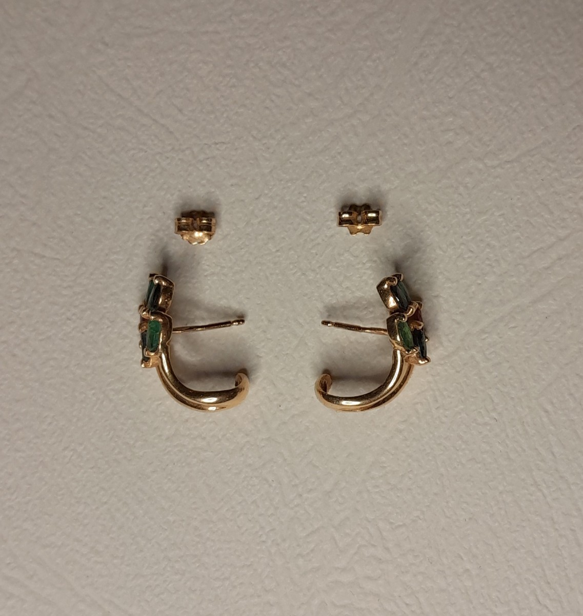 Gold Stud Earrings With Rubies, Sapphires, Emeralds-photo-1