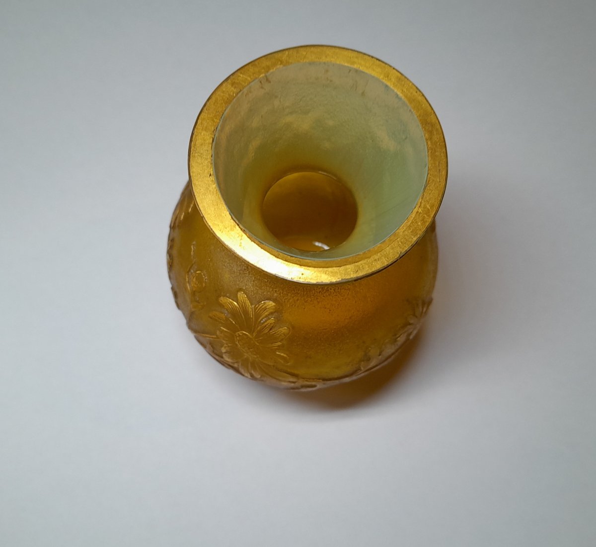 Daum, vase miniature art nouveau à décor de marguerites-photo-6