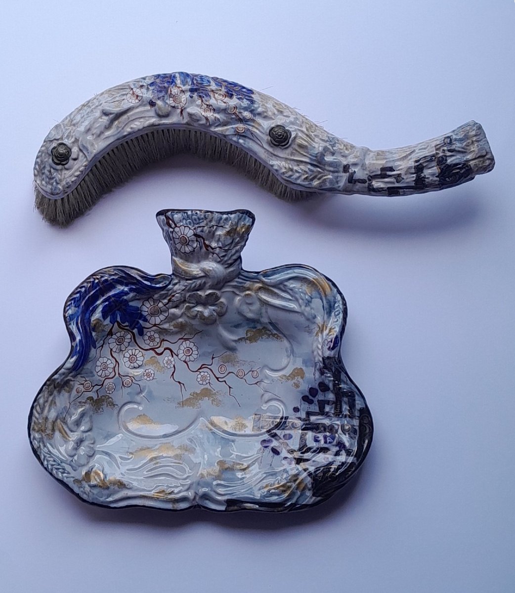 Emile Gallé, ramasse-miettes en faïence à décor japonisant-photo-2