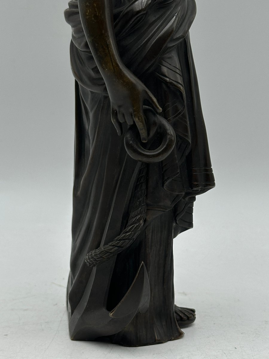 Figure  féminine allégorie de la marine", Bronze patiné.-photo-4