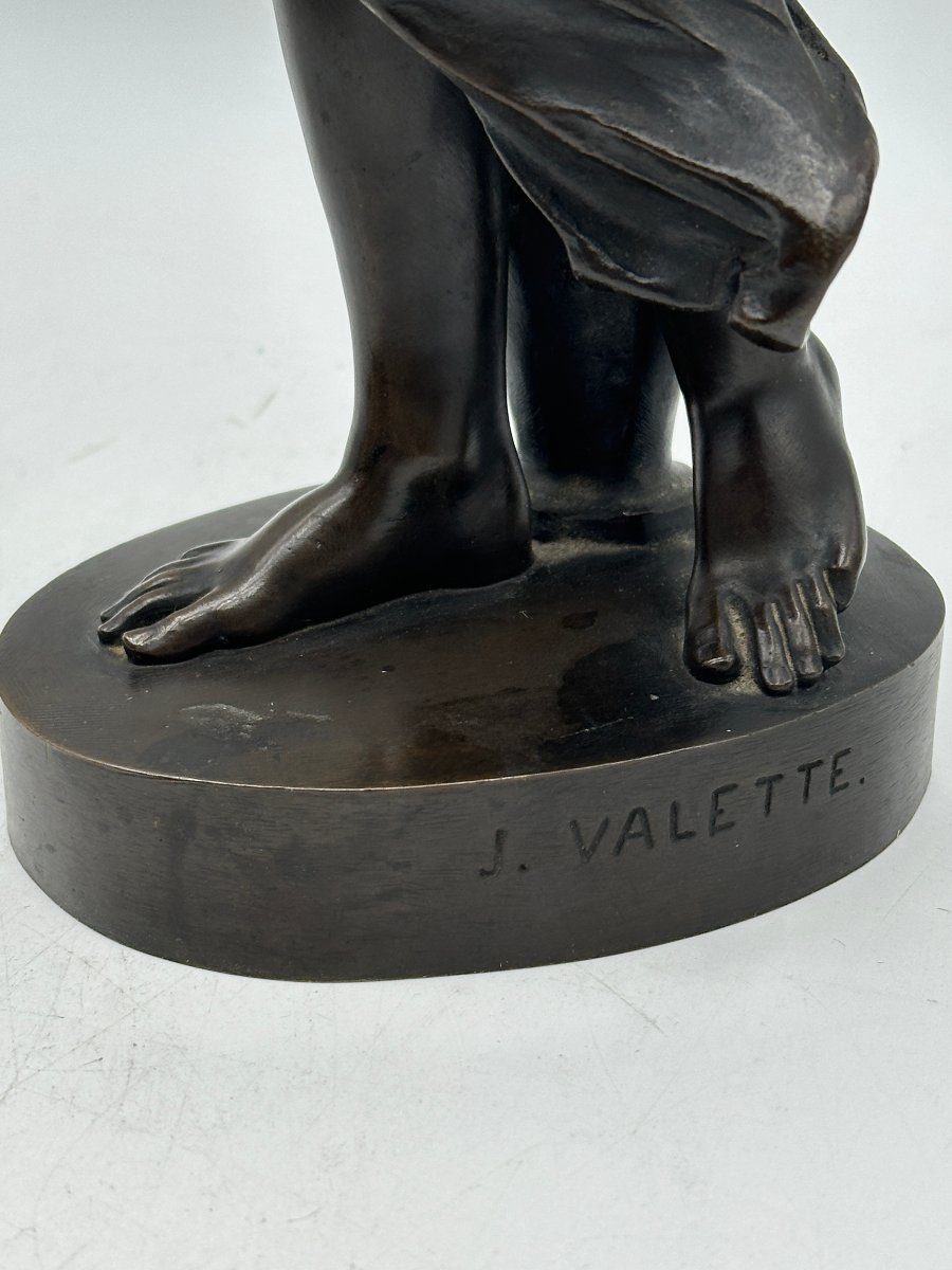 Jean VALETTE (1825-1877),  "Femme dénudée au drapé" bronze patiné, époque XIXème.-photo-1