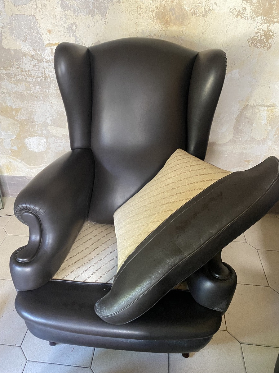 Pair Of Frau Armchairs With Footrest-photo-1