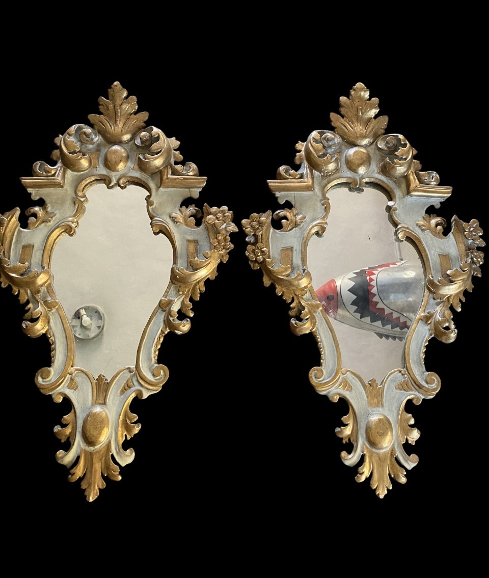 paire de grandes appliques en bois