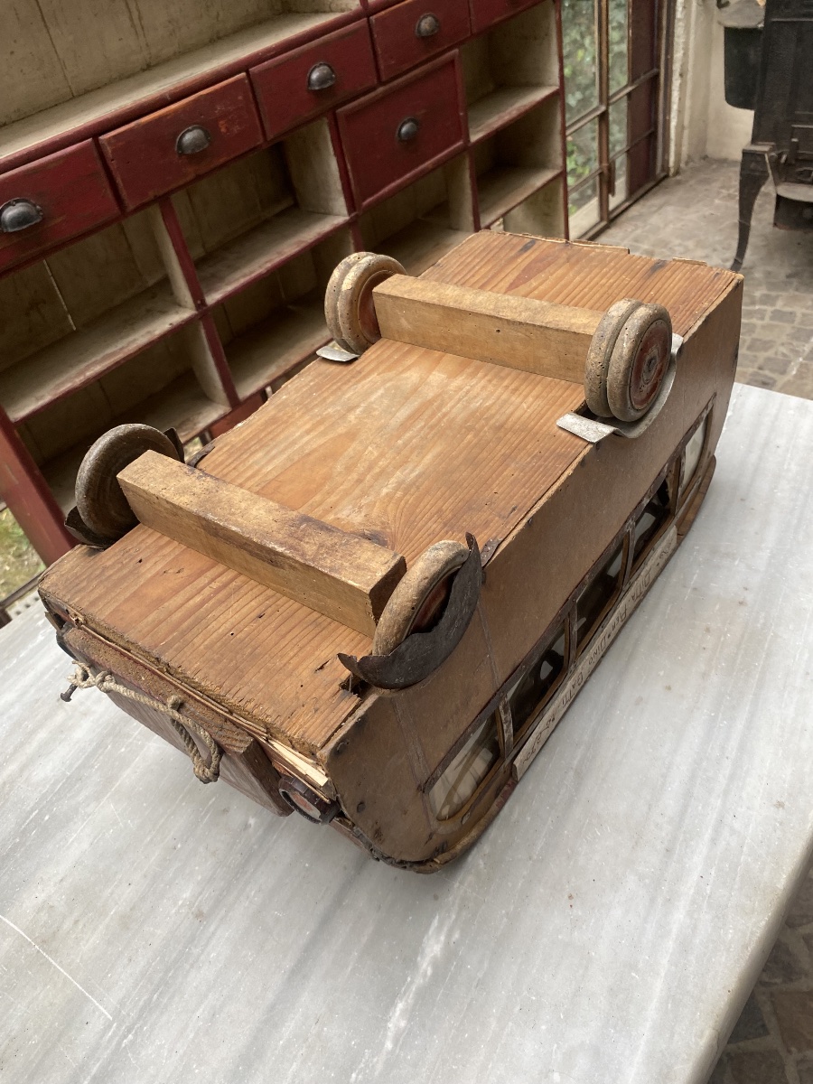 Italian Pickup Truck From The Early 1900s-photo-1
