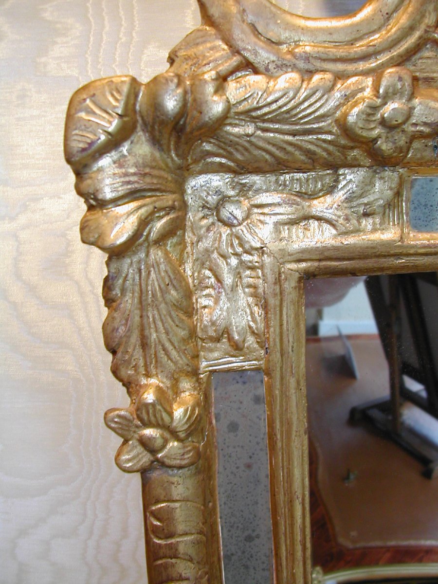 Small Mirror In Carved And Gilded Wood-photo-3