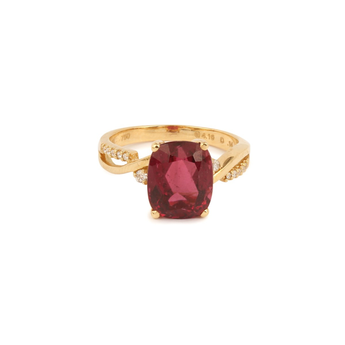 4.16 Carats Rubellite Diamonds 18 Carat Yellow Gold Ring
