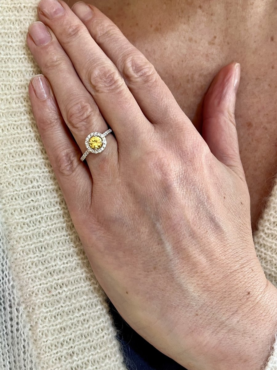 Bague Marguerite Saphir Jaune Carats Diamants Or Gris 18 Carats-photo-2