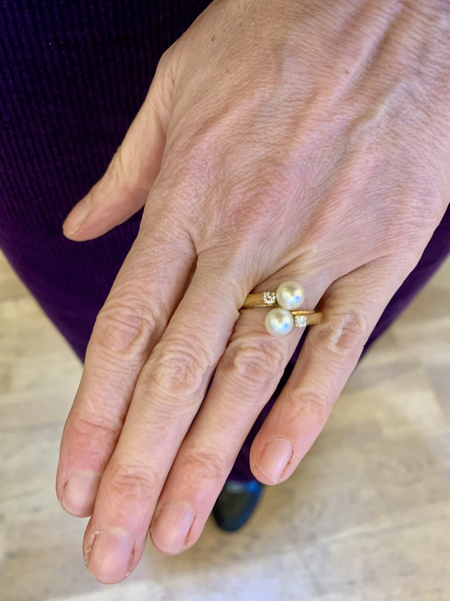 Vintage Pearls Diamond 18 Carats Yellow Gold Toi & Moi Ring-photo-3