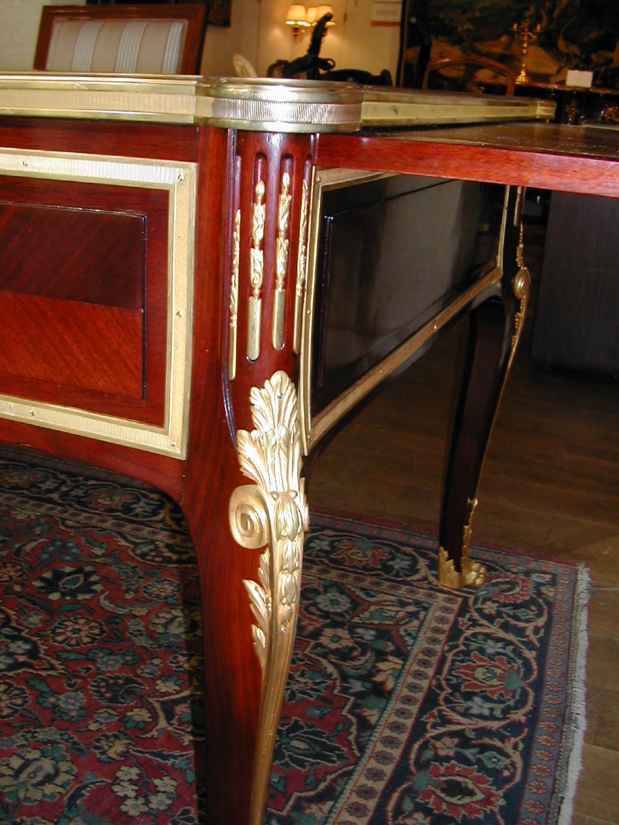 A Large Kingwood Desk Stamped Sormani-photo-2