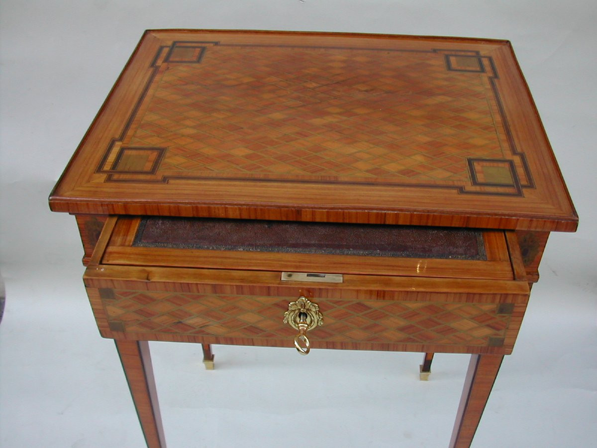 Petite Table De Salon En Marqueterie-photo-2