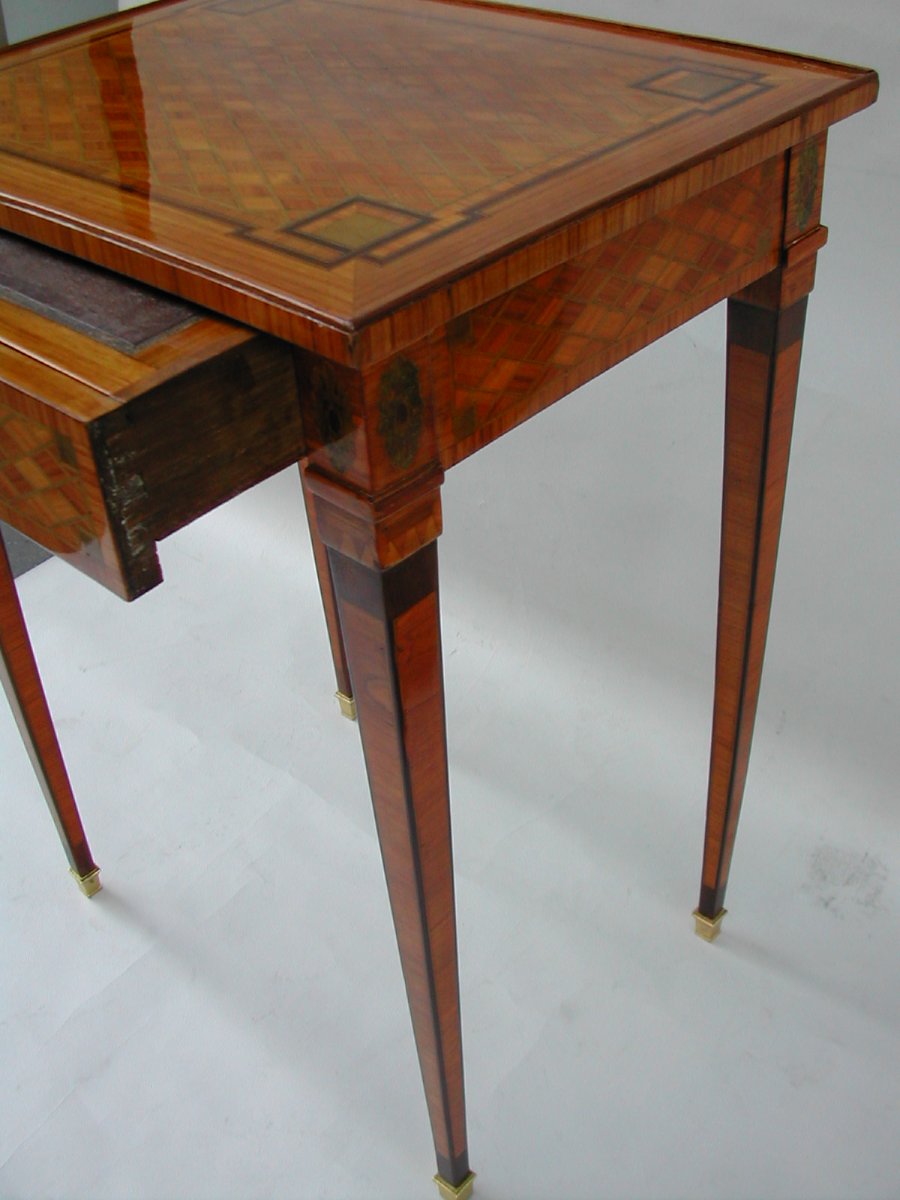 Petite Table De Salon En Marqueterie-photo-3