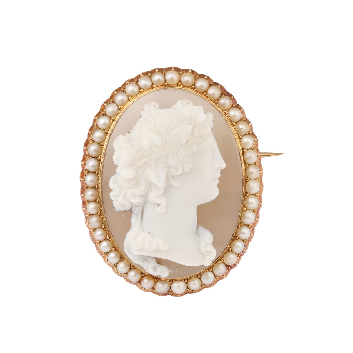 Antique Sardonyx Cameo Perals 18 Carats Yellow Gold Brooch