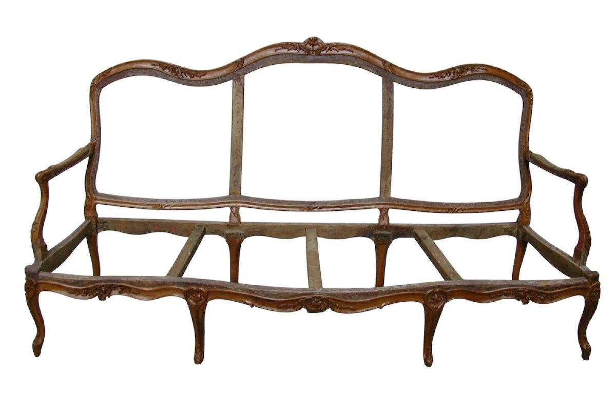 Large Sofa With Flat Back Called “à La Reine” In Molded And Carved Beech