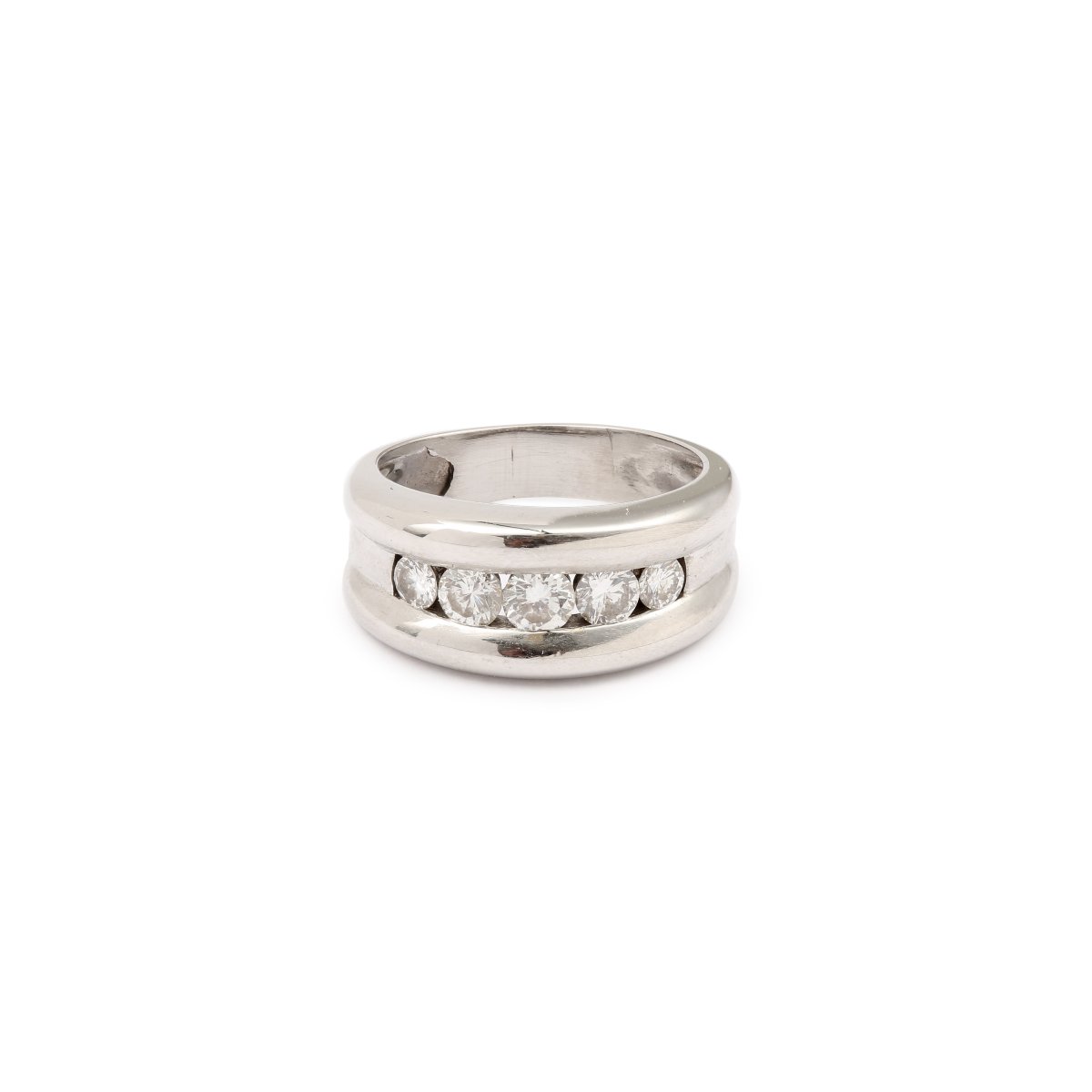 5 Diamonds 18 Carats White Gold Band Ring