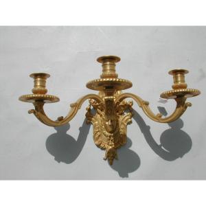Paire d'Appliques Au Noeud De Ruban, Style Louis XVI, Bronze Ciselé Et Doré