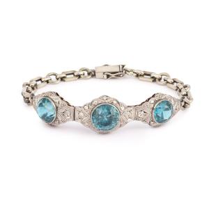Vintage 12 Carats Blue Zircons Diamonds Platinum 14 Carats White Gold Bracelet
