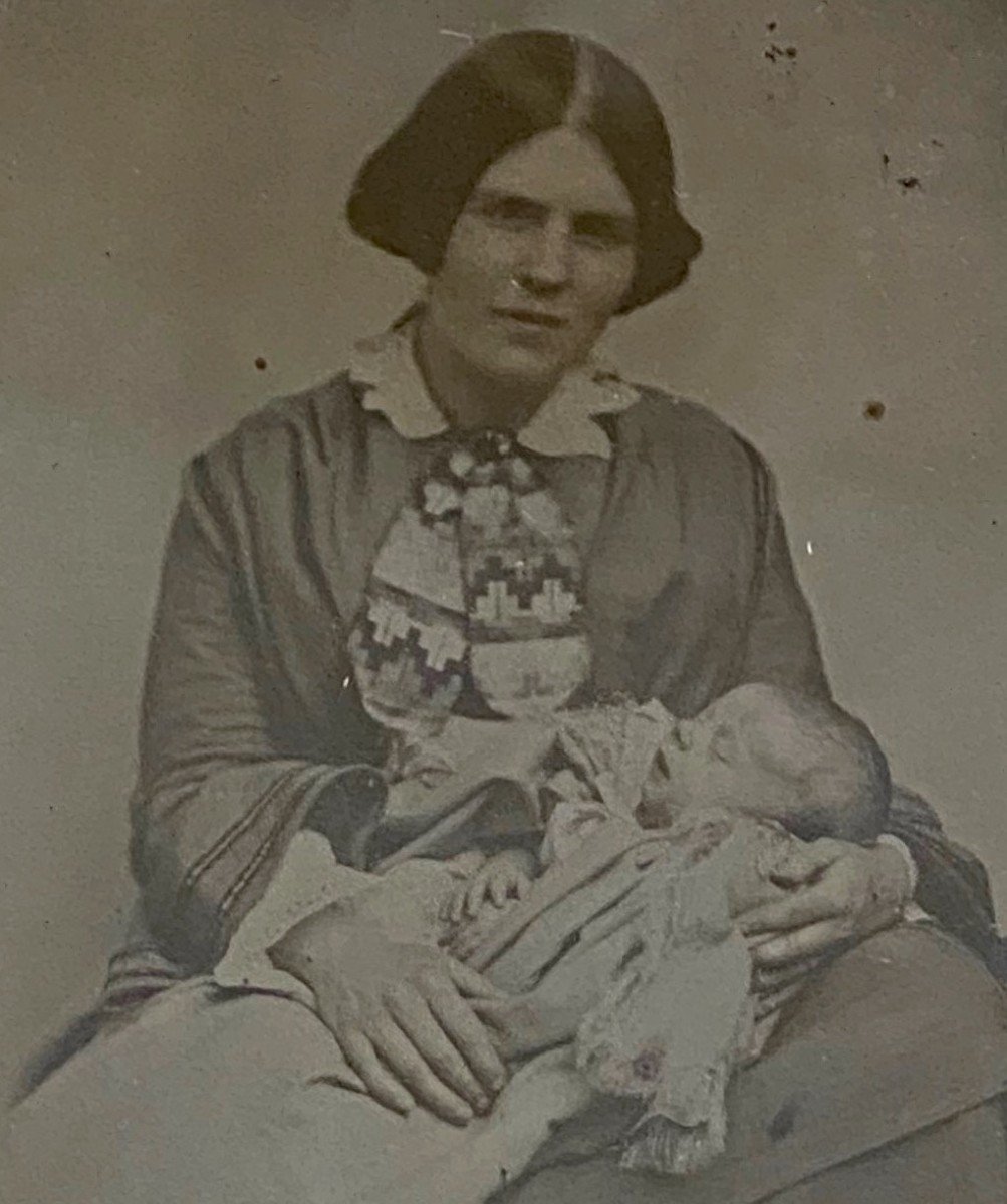 Post-mortem Mère Et Enfant, Ambrotype C 1870