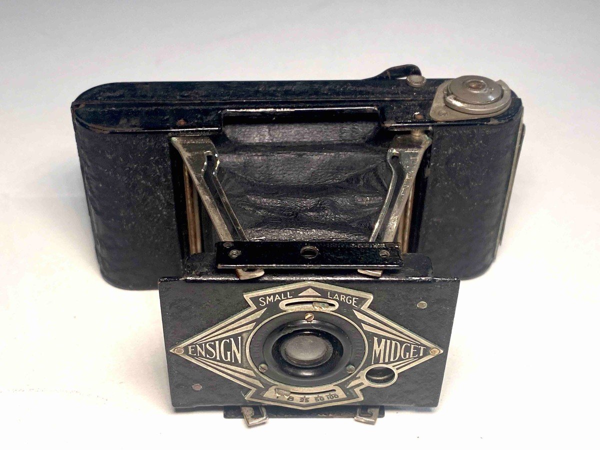 Ensign Midget 55 (miniature) Houghton Butcher C.1935
