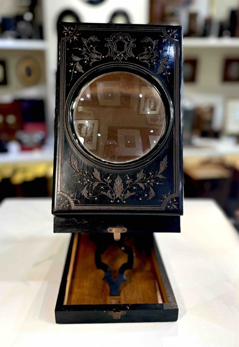 Mono Graphoscope In Blackened Wood With Decoration Of Scrolls And Leaves Circa 1890