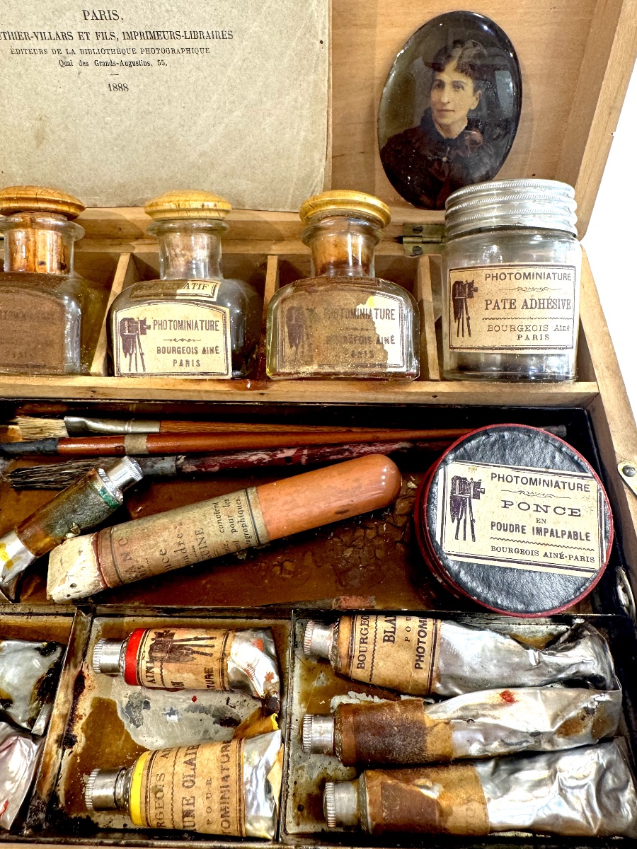 BOURGEOIS-AINE Coffret de colorisation pour crystoleum circa 1900 photographie-photo-4