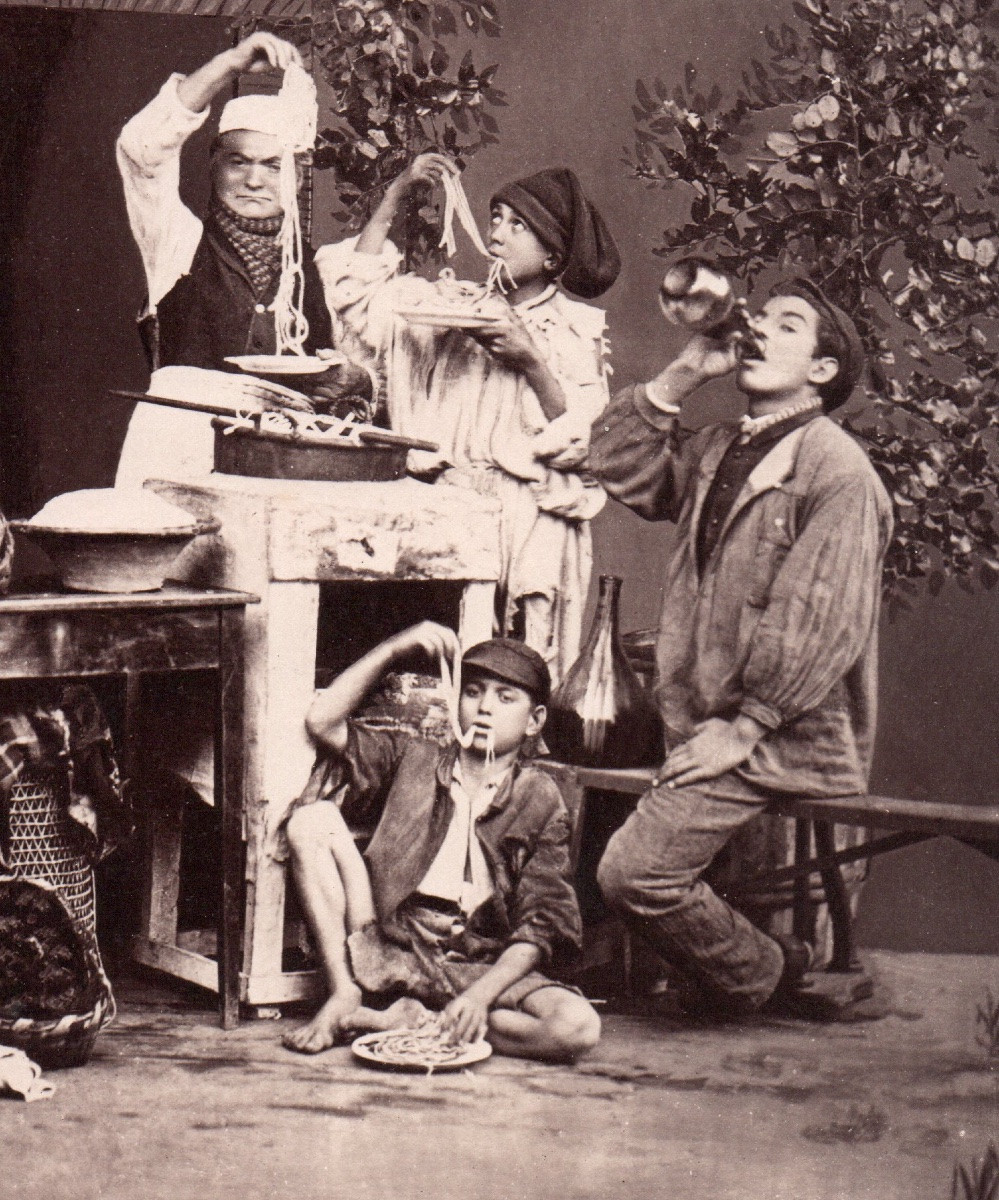 Giorgio Sommer (1834-1914) Spaghetti Eaters, Naples C. 1880 Vintage Albumen Print-photo-3