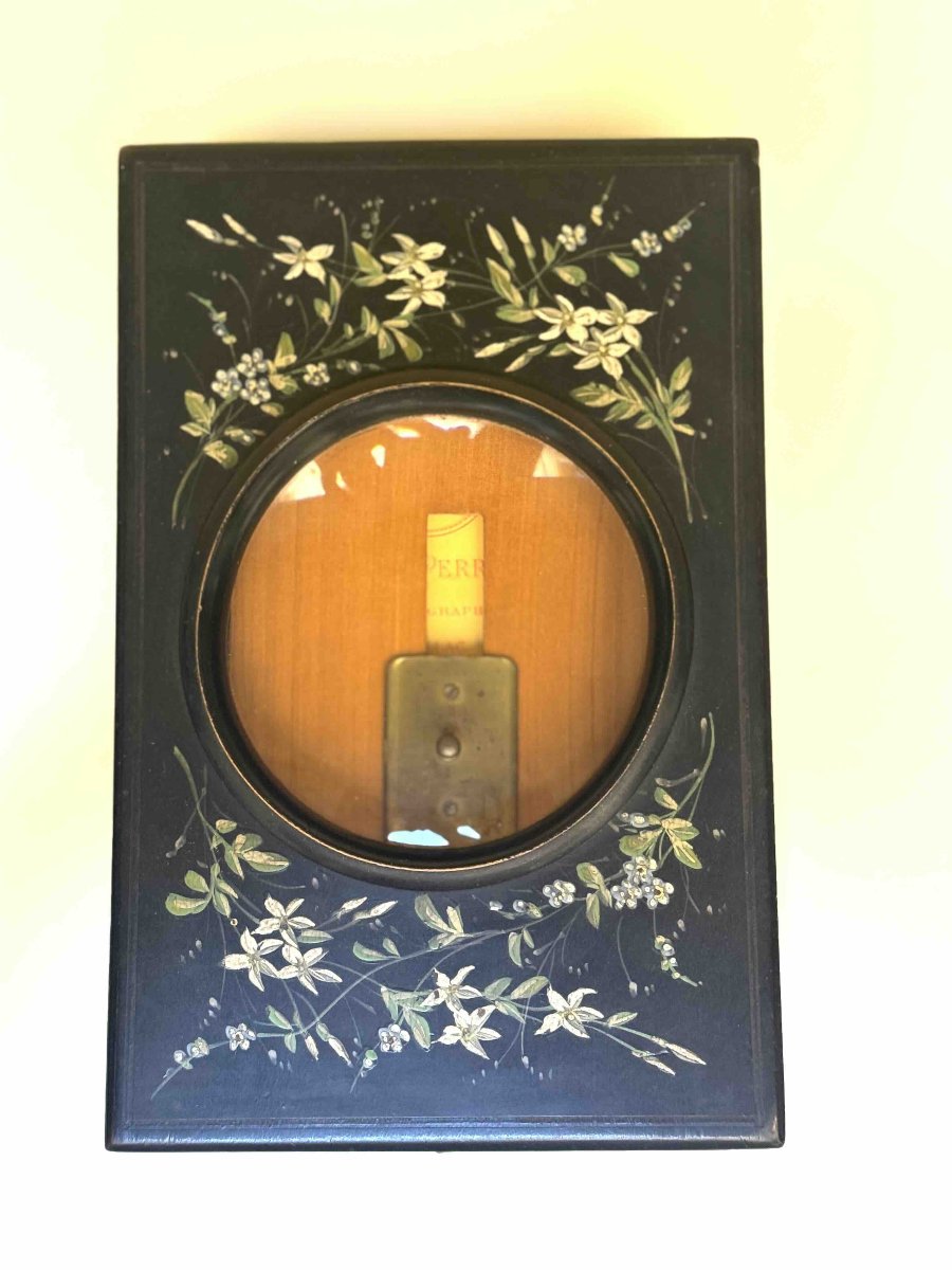 Graphoscope mono en bois noirci à décor de rinceaux et feuillages-photo-4