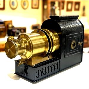 Lanterne Magique HELIOS de E.MAZO circa 1900