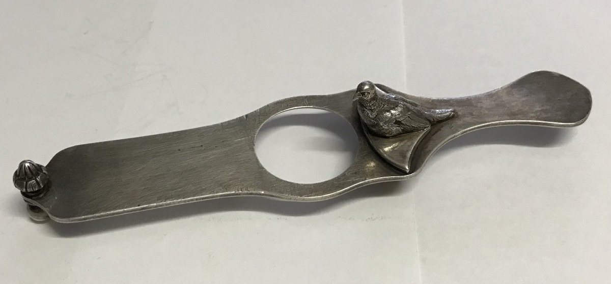 Solid Silver Egg Cup With A Pigeon Design, Late 19th Century, Minerve Hallmark 