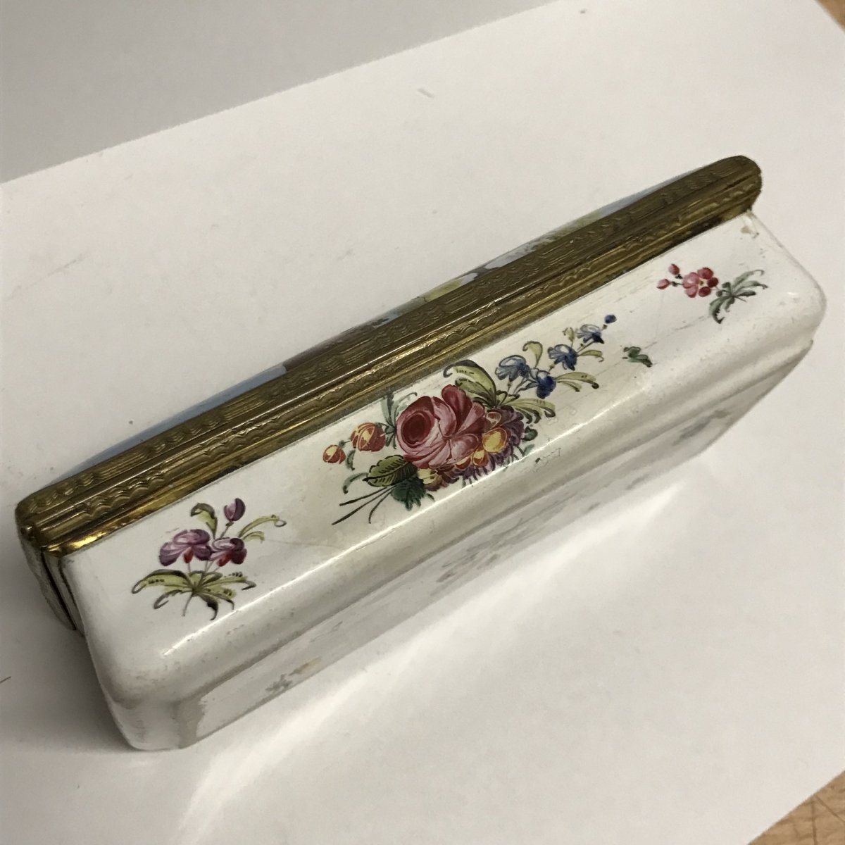 18th-century English Writing Box Made Of Enamel On Copper, Depicting A Romantic Scene-photo-8