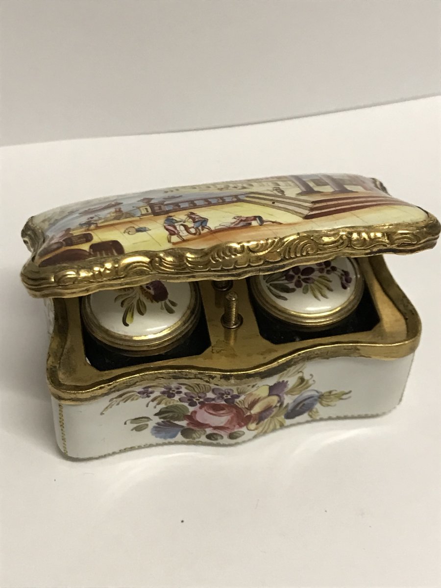 Coffret d'écriture Anglais en email sur cuivre époque 18éme représentant une scène portuaire-photo-2