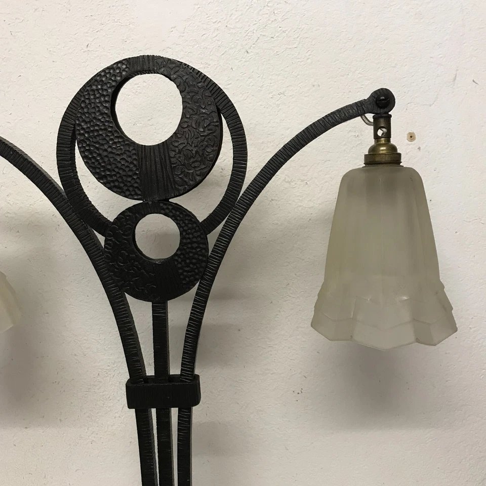 Lampe Art déco 2 feux  articulée monture Fer Forgé & tulipe verre pressé Degué 1930-photo-3
