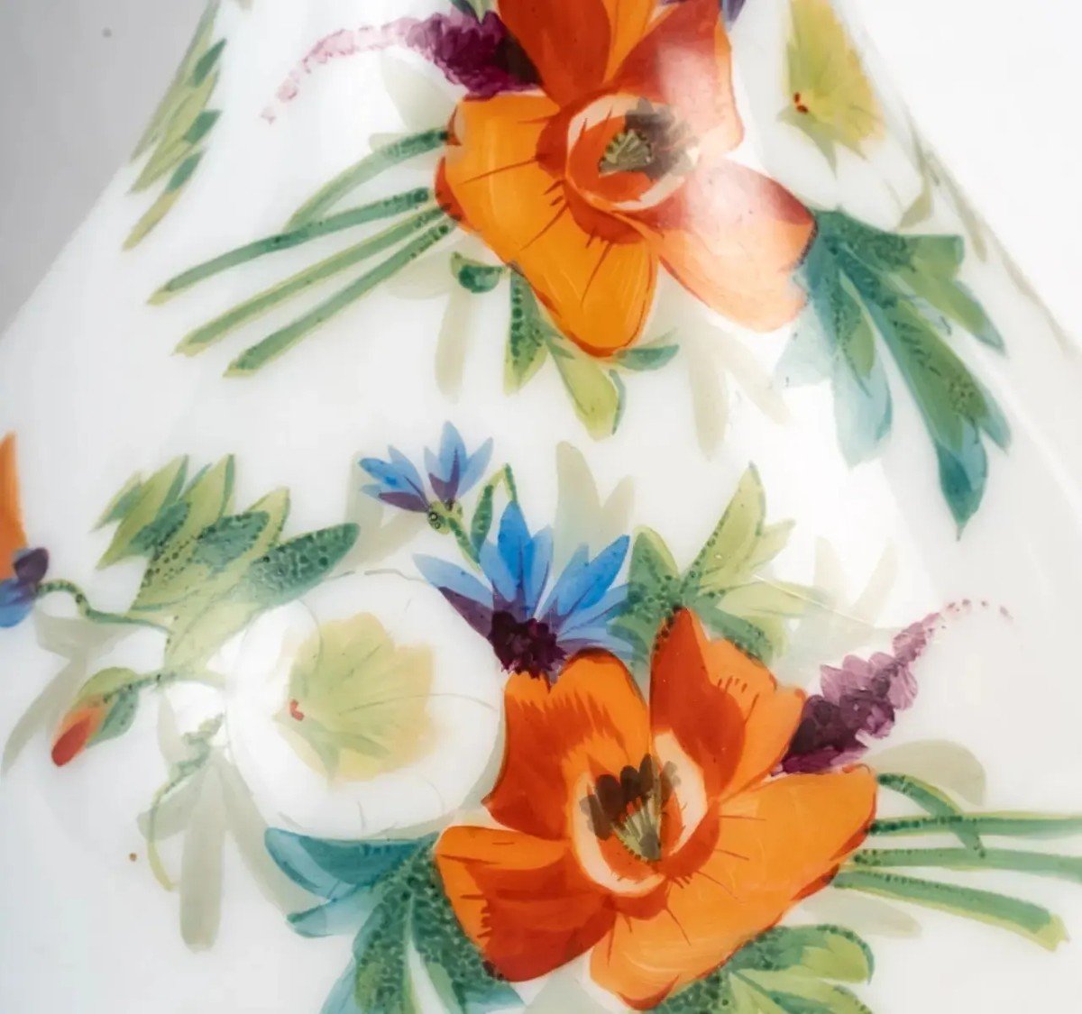 Paire De Vases En Opaline De Baccarat, Décor De Fleurs Colorée-photo-3