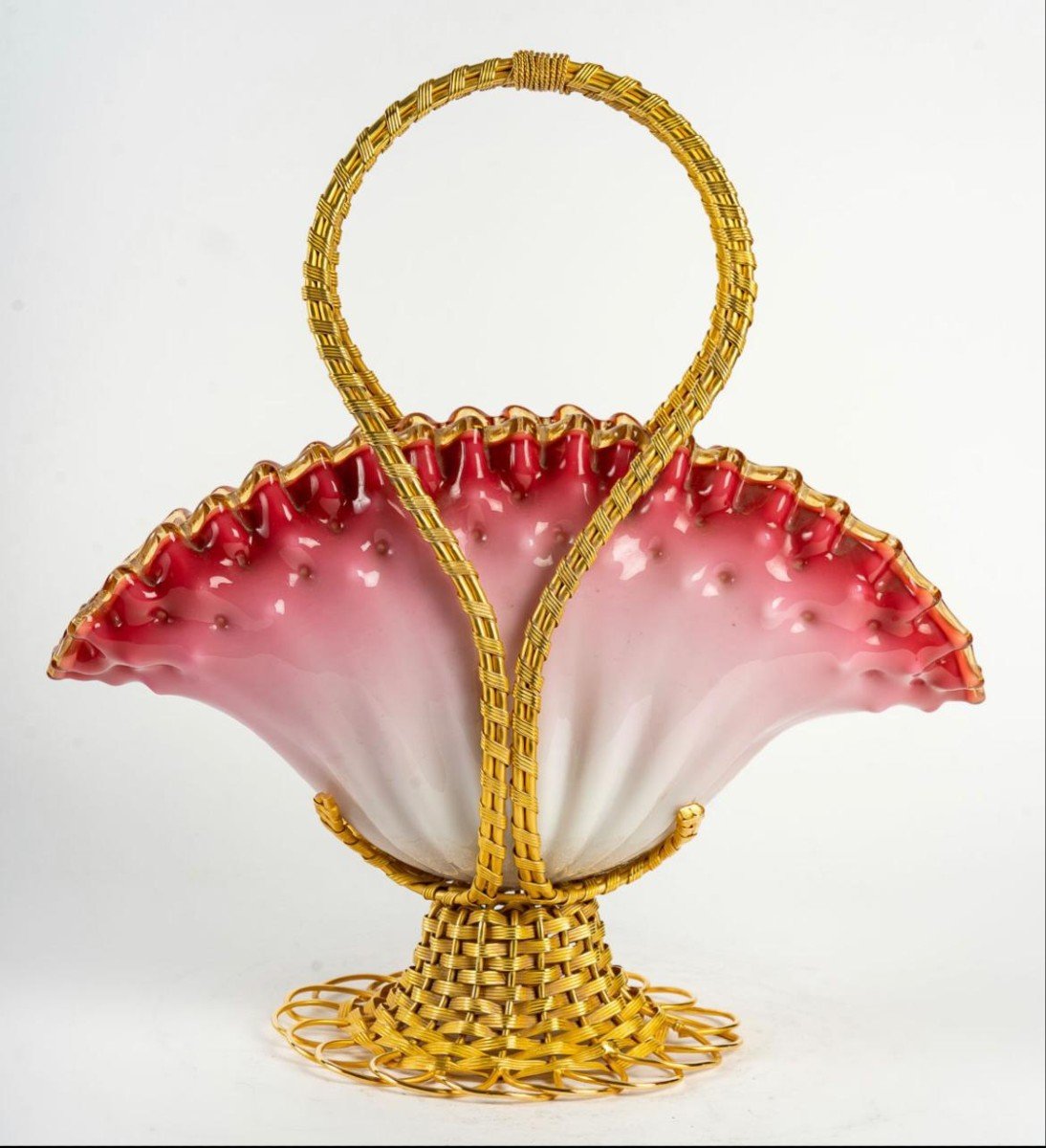 Pink And White Opaline Basket With Gilt Bronze Ornamentation-photo-4