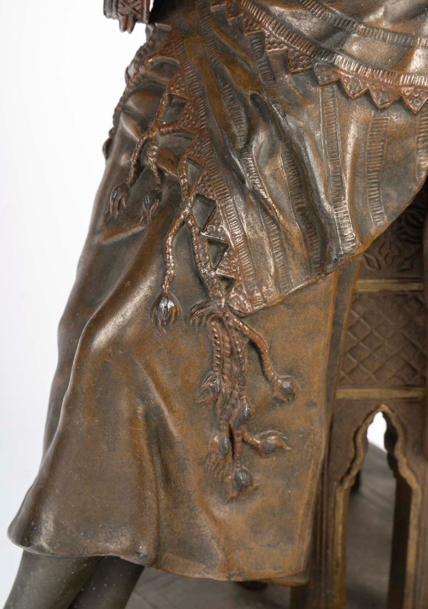 Orientalist Statuette In Spelter Signed L. Hottot – Late 19th Century-photo-1