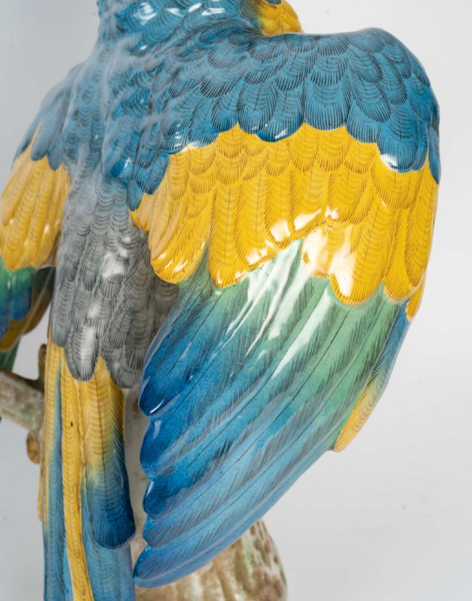 Grand perroquet en porcelaine polychrome – Porcelaine de Paris, XIXᵉ siècle.-photo-4