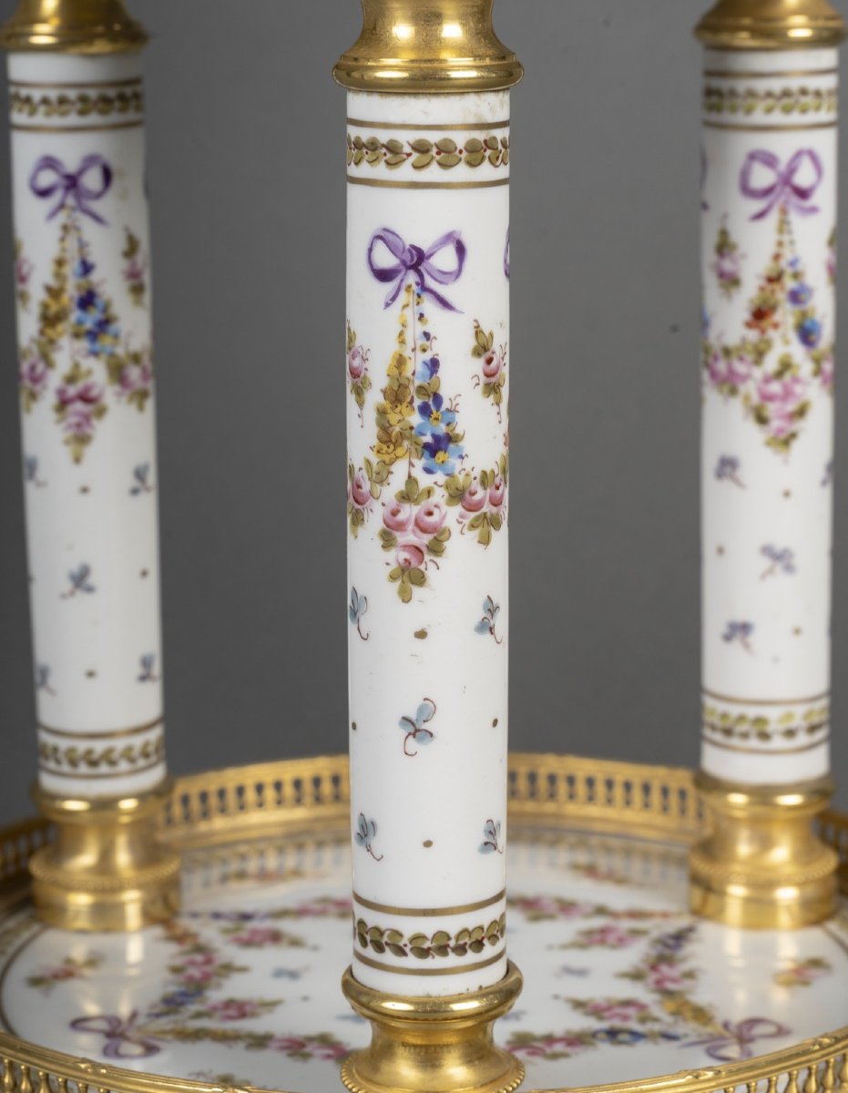 Jardinière en porcelaine et bronze doré – Style Louis XVI, époque XIXᵉ siècle-photo-2