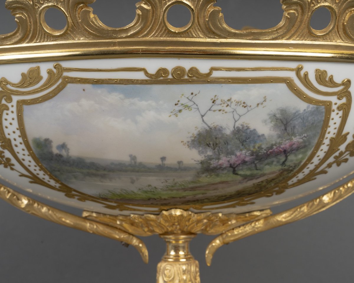 Coupe en porcelaine peinte et bronze doré – Époque XIXᵉ siècle, style Louis XV-photo-2